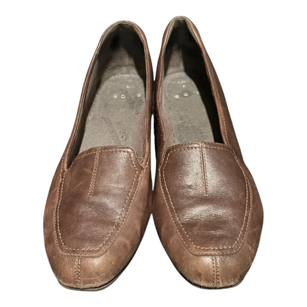 Clarks Women’s Brown Leather Loafers Comfort Slip On Shoes Size 9.5M - Picture 4 of 10